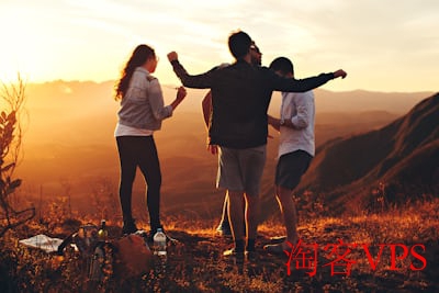 服务器硬件与性能测试背景